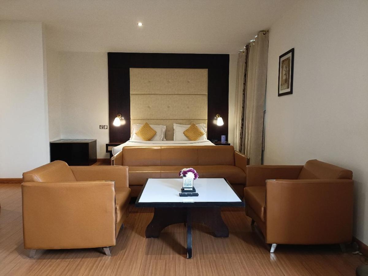 Manhattan Avenue Hotel Dubai Luaran gambar